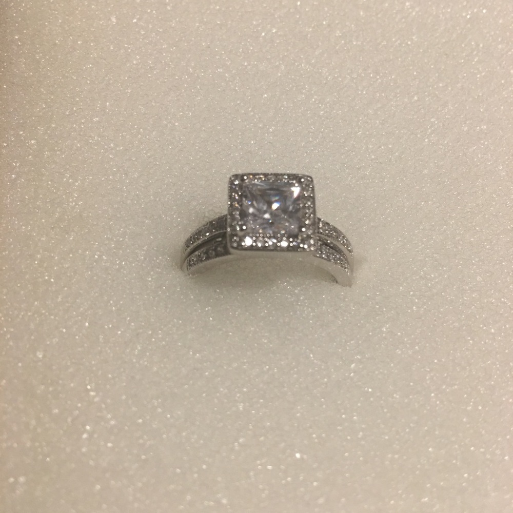 Princess cut SS CZ Bridal Set - Sz 7 - Picture 4 of 7